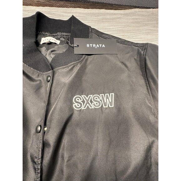 Strata Black SXSW Austin TX 35 Years Staff Snap Lightweight Jacket Size XL NWT - Picture 3 of 7